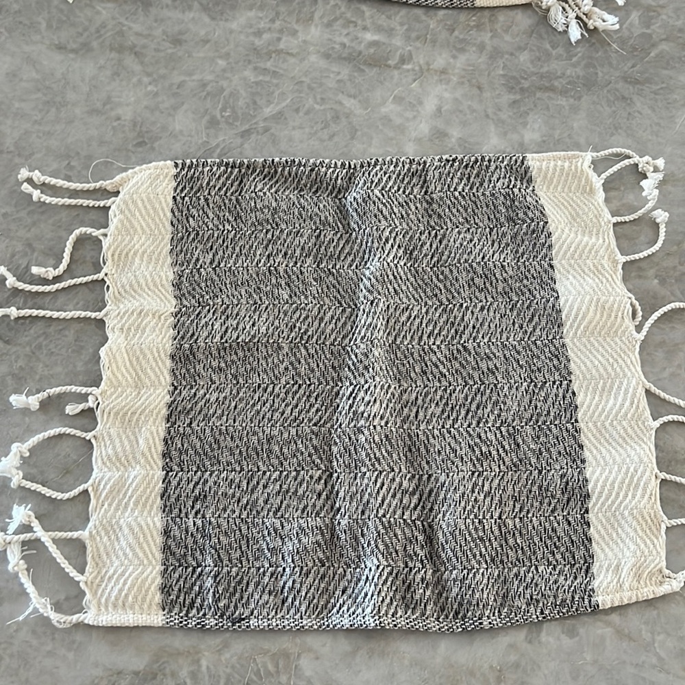 Table setting never been used NEW